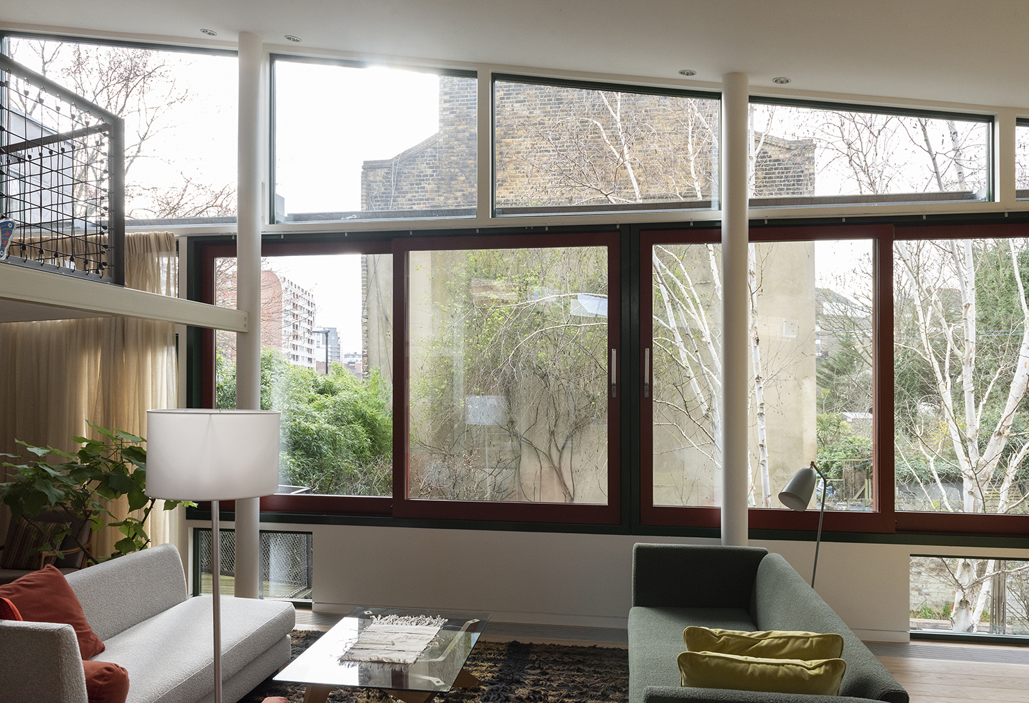 Sarah-Wigglesworth-Architects Stock-Orchard-Street R20 living room